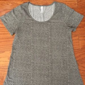 Lularoe small dot classic t